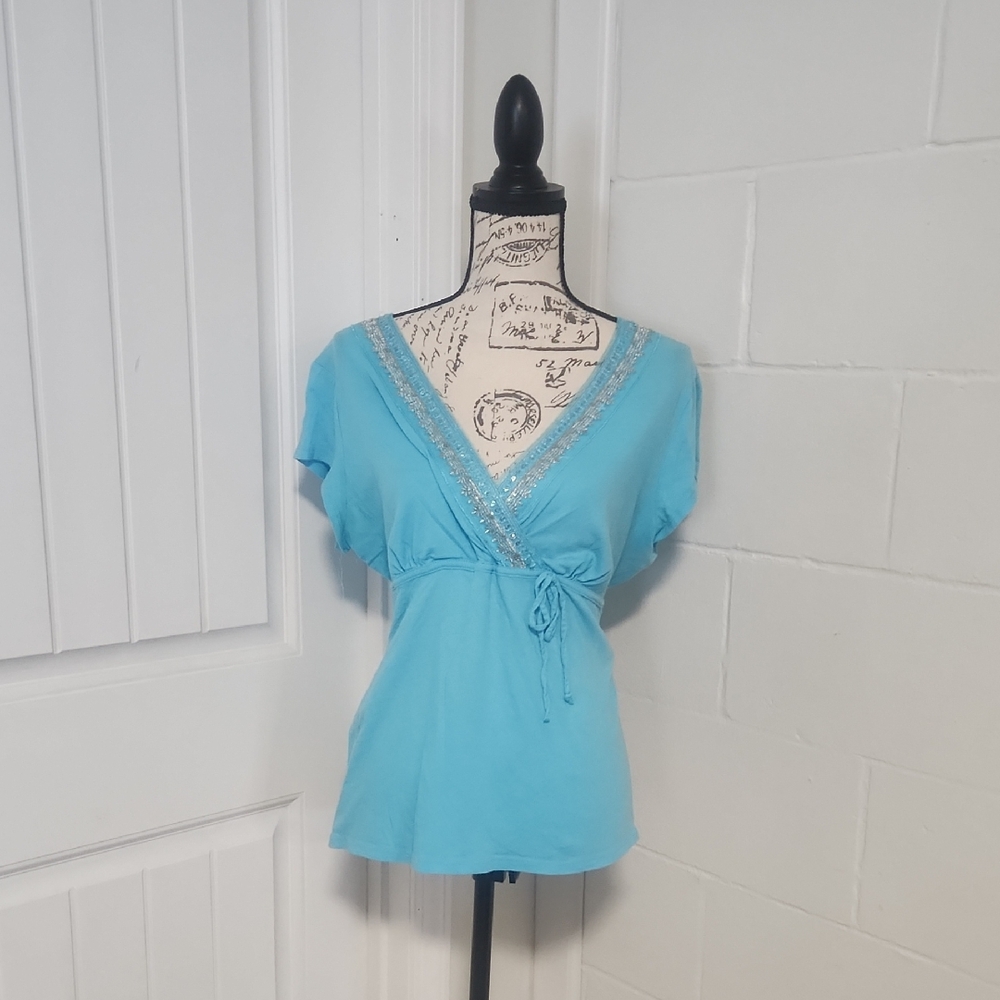 🍼BOGO Free!!🍼- Elegant Blue V-Neck Women's Top Motherhood MATERNITY Size Large
